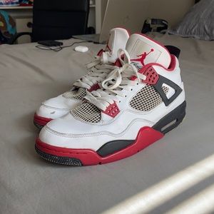 Air Jordan Retro 4 Fire Red